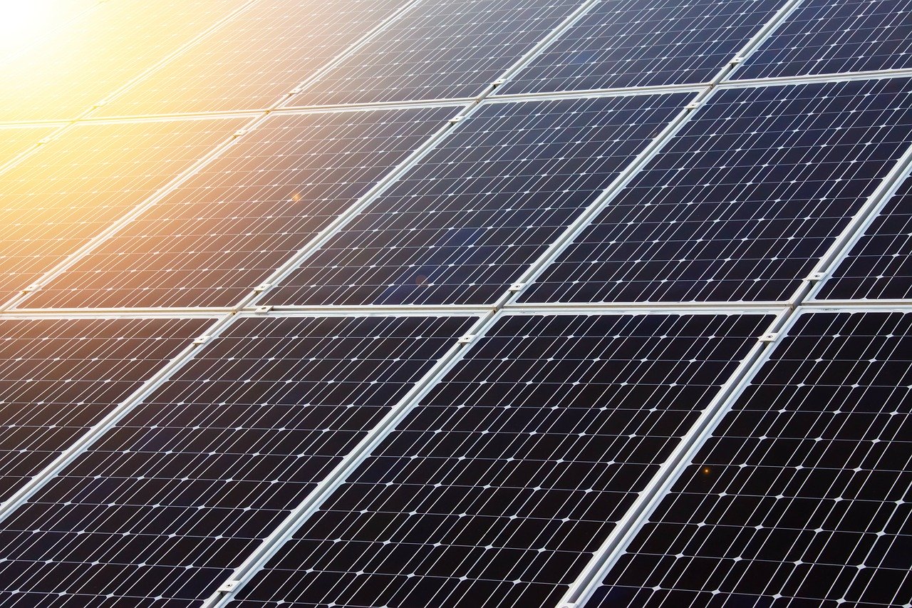 Interventi trainanti e trainati:Fotovoltaico con batterie di accumulo