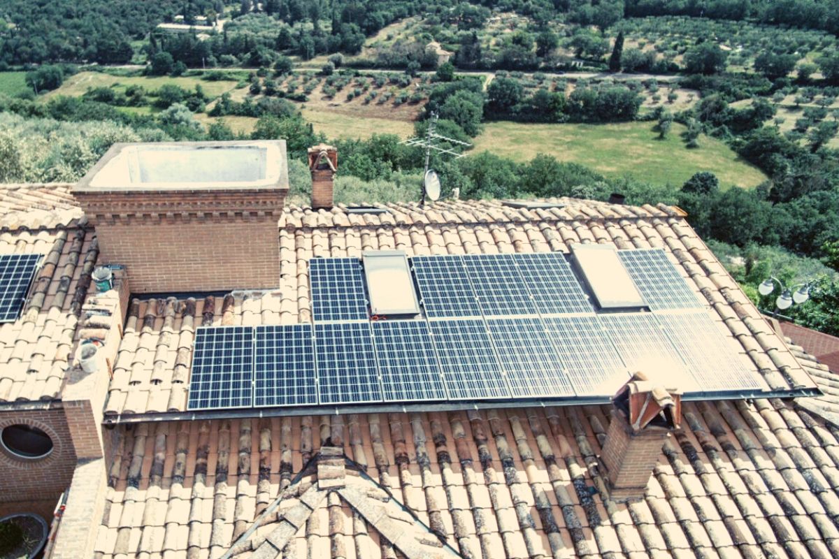 Impianto fotovoltaico integrato: cosa è e perché serve