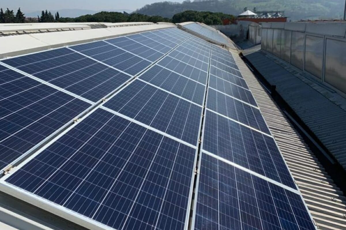 Impianto fotovoltaico aziendale 199.6 kW