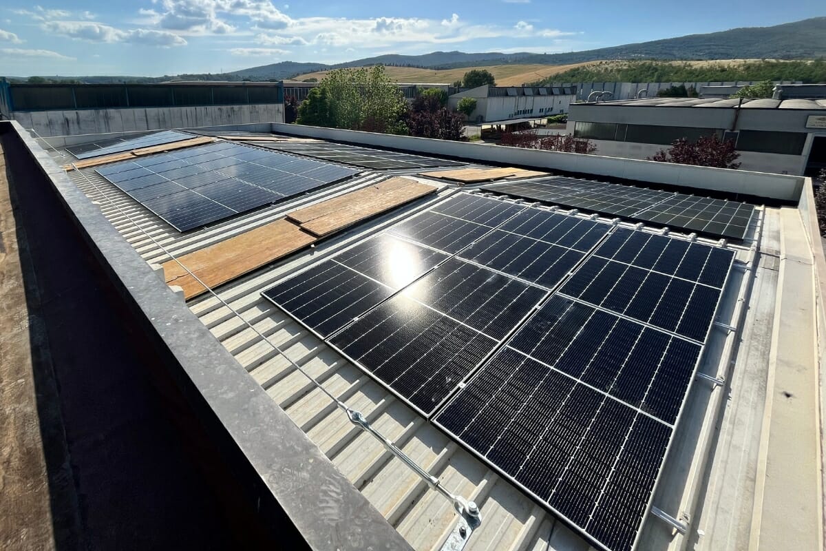 Impianto fotovoltaico aziendale 18.24 kW