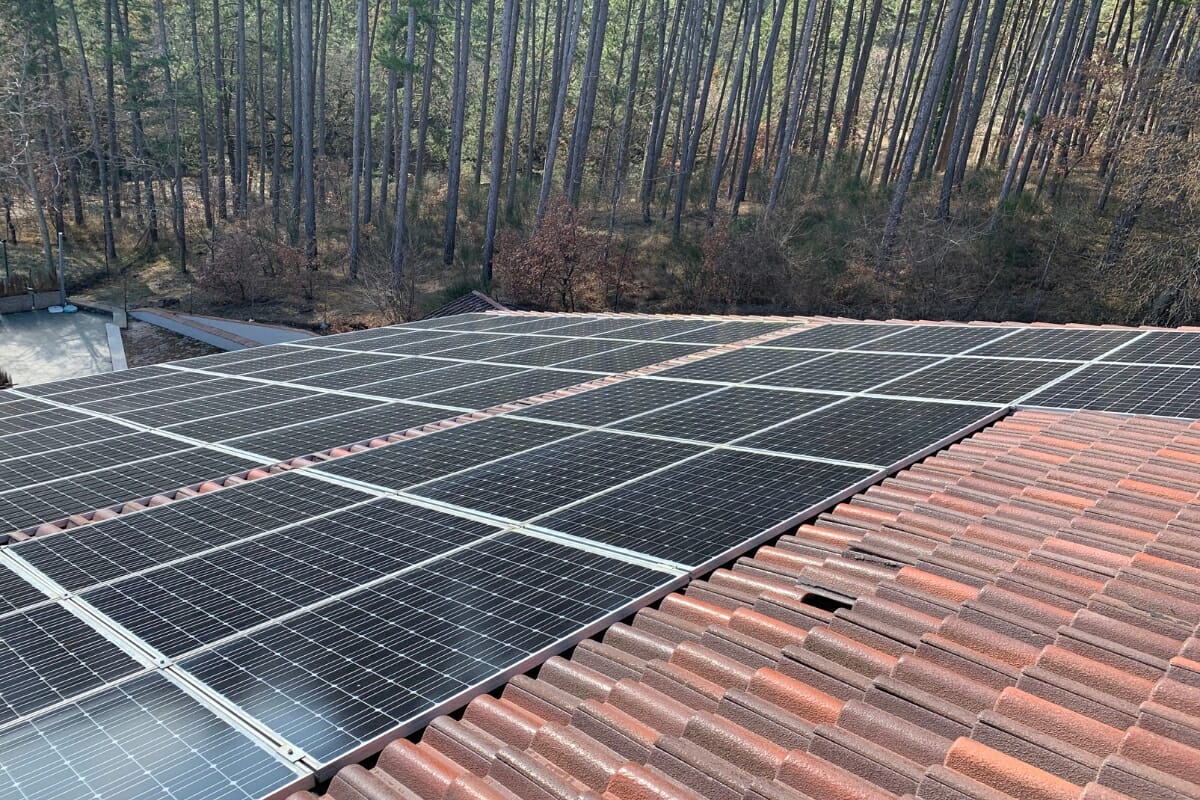 Impianto fotovoltaico aziendale 43.9 kW