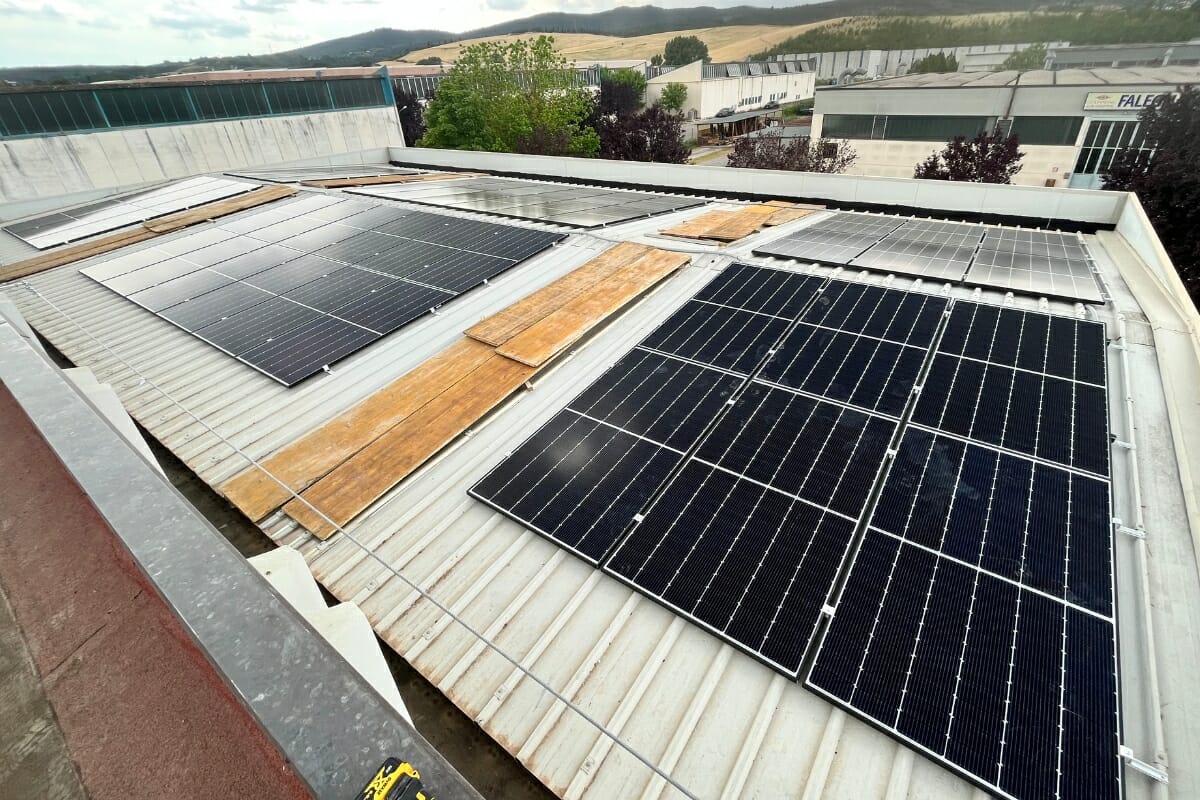 Impianto fotovoltaico aziendale 18.24 kW